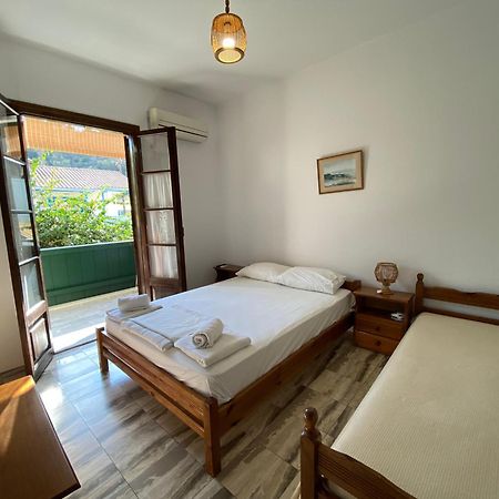 Pansion Vasso Hotel Ayios Nikitas Bagian luar foto