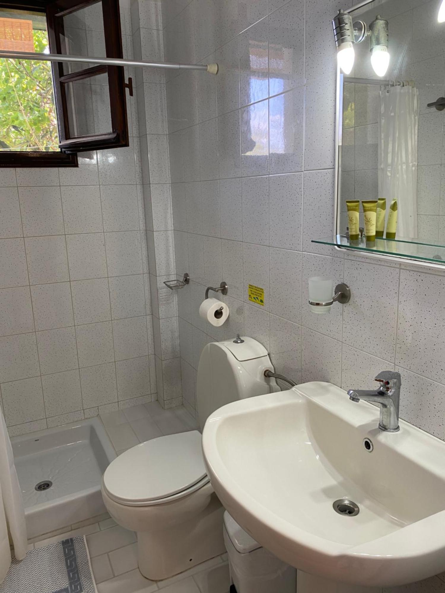 Pansion Vasso Hotel Ayios Nikitas Bagian luar foto