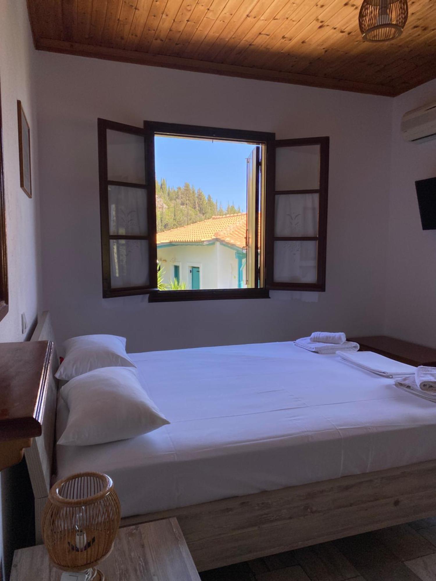 Pansion Vasso Hotel Ayios Nikitas Bagian luar foto
