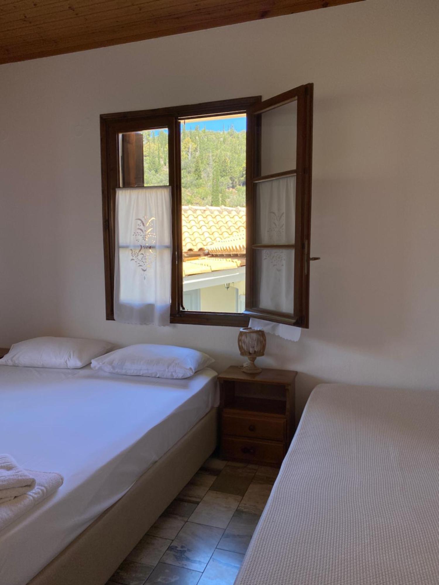 Pansion Vasso Hotel Ayios Nikitas Bagian luar foto